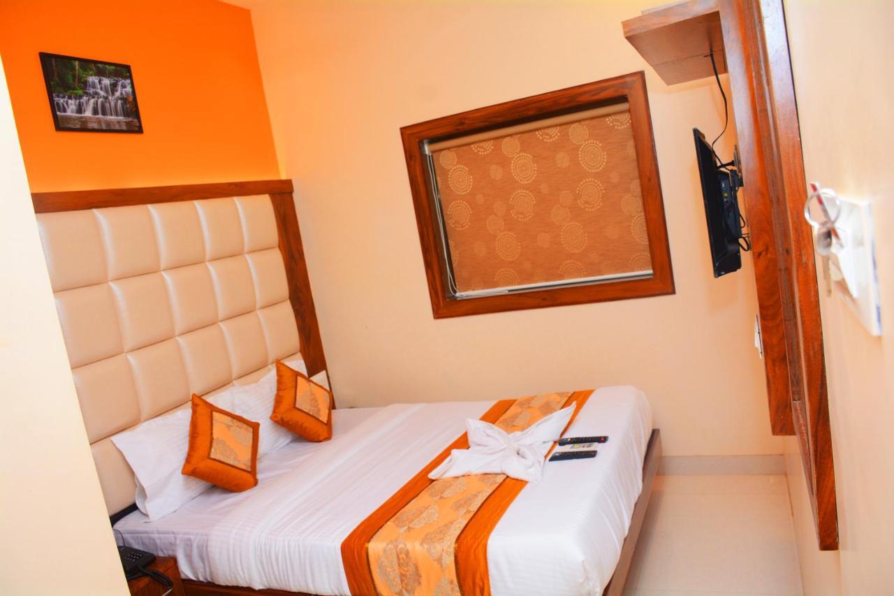 Hotel Nest N Rest - Bombay Eksteriør billede